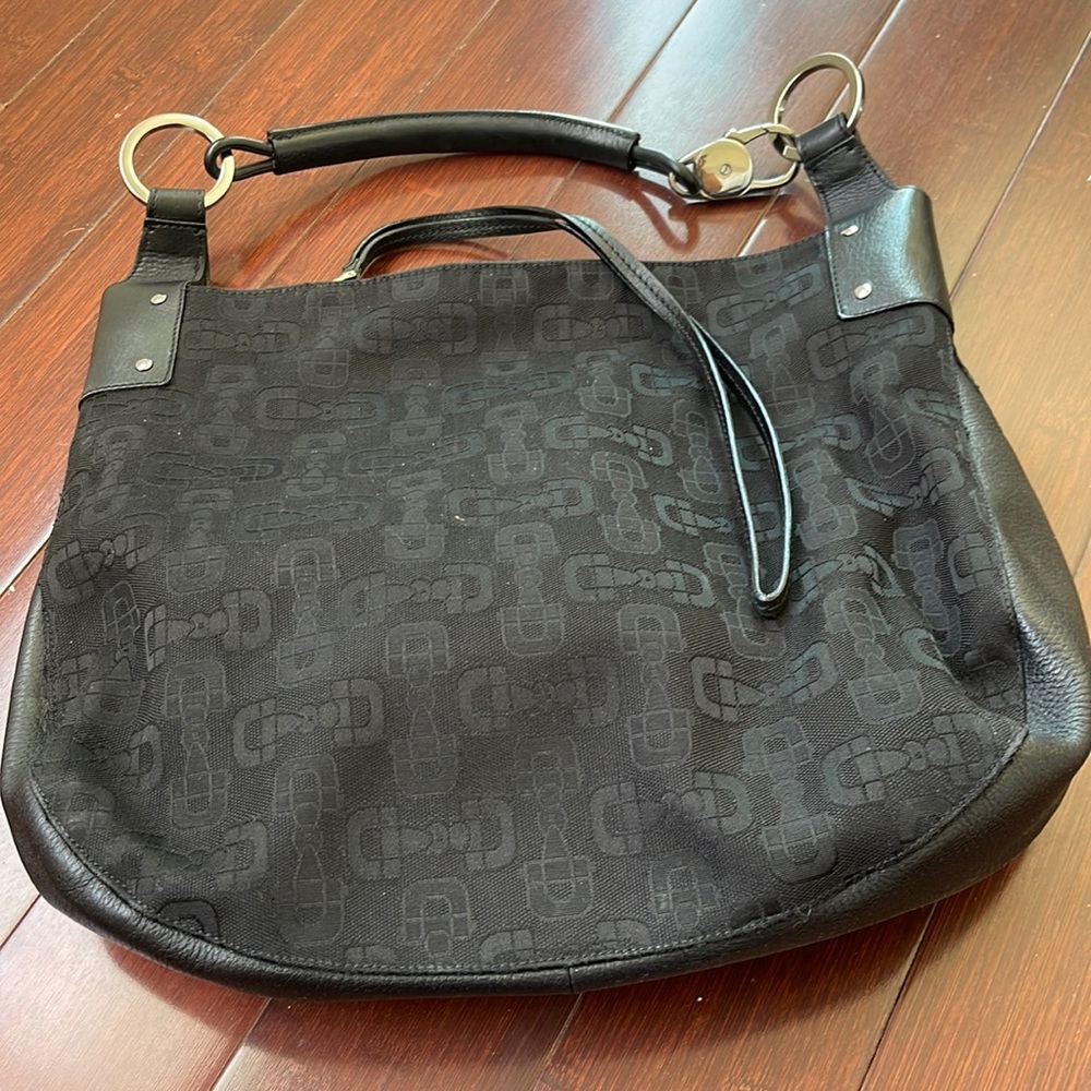 Black Gucci Shoulder Bag